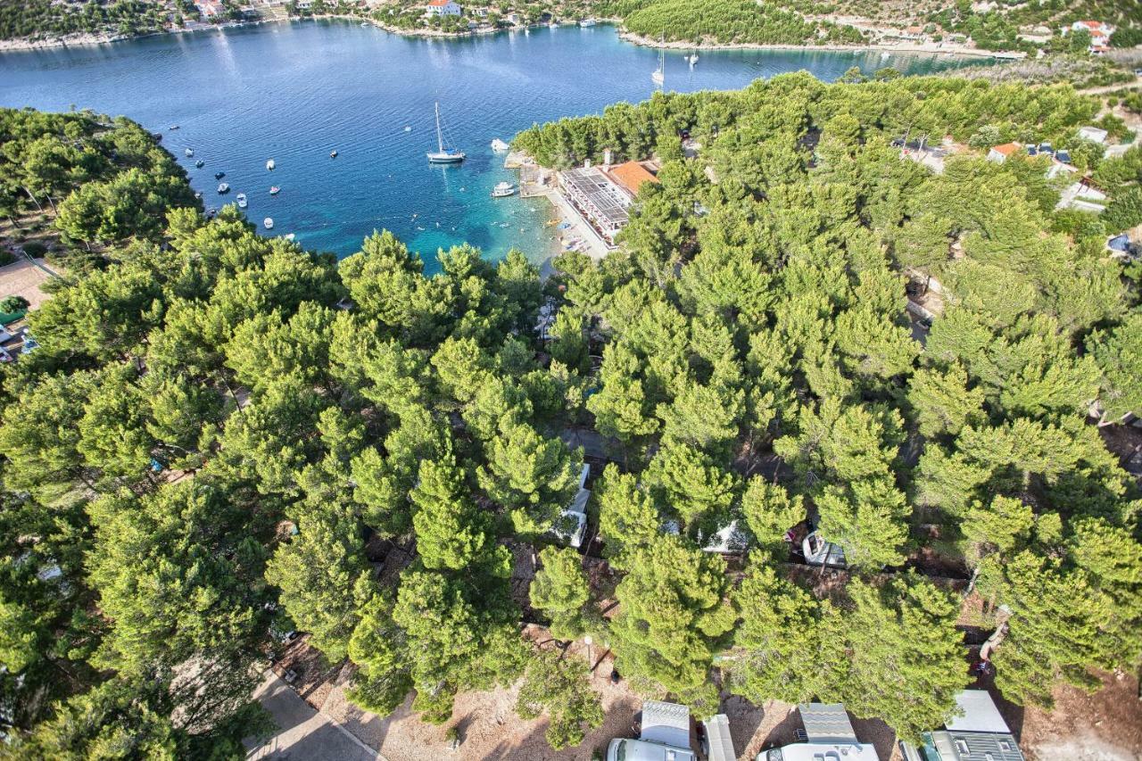 Kamp Vira Mobile Homes Хвар Экстерьер фото